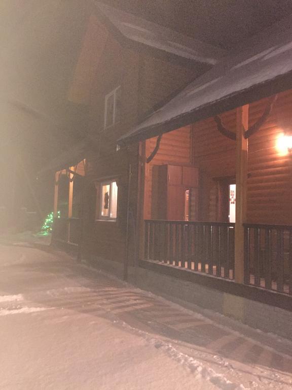 Сонячні Карпати Hotel Slavske Luaran gambar
